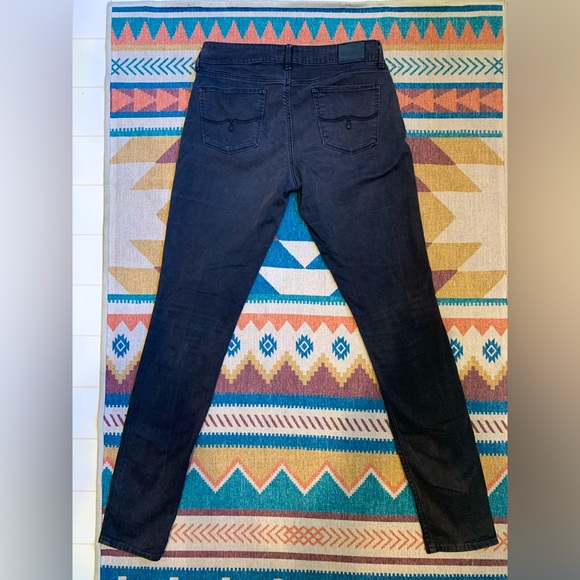 Lucky Brand Lolita Skinny Jeans - Picture 6 of 10